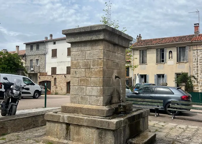 A Casa Laetizia Eccica-Suarella (Corsica)